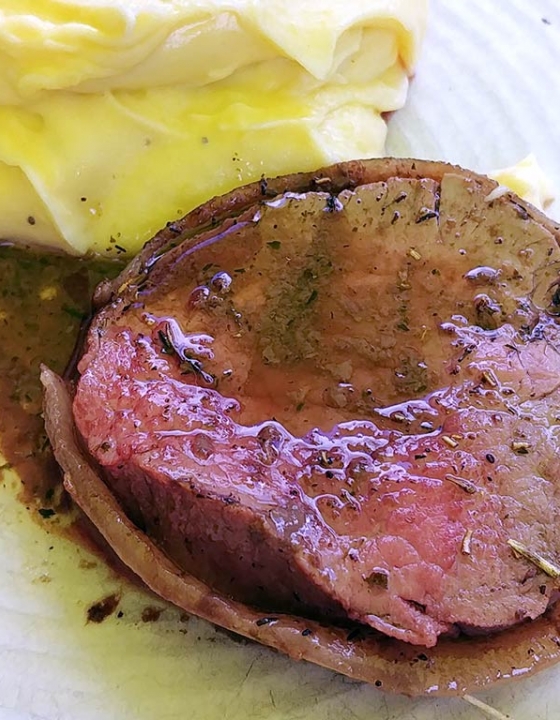 Réussir le rôti de bœuf : conseils et astuces