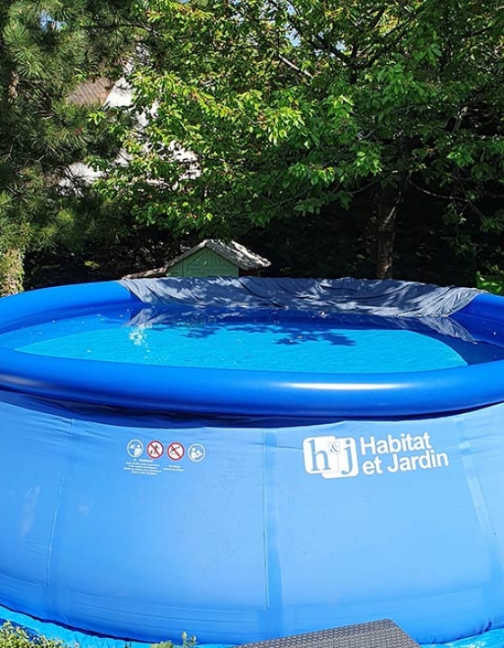 Piscine autoportante à la maison
