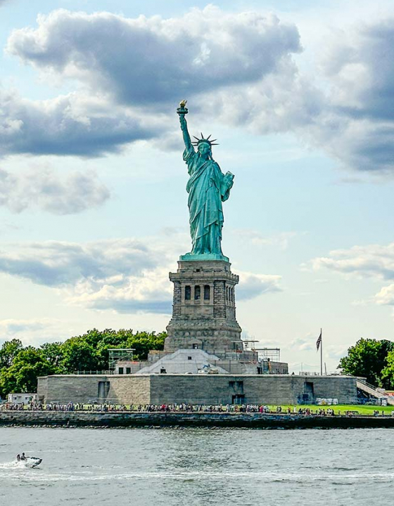 Visiter la Statue de la Liberté : conseils et tout ce qu’il faut savoir avant de réserver !